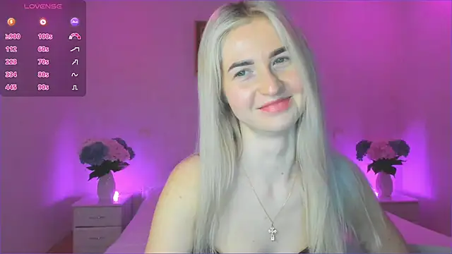 Snapshot of AnnaCarrera chatting on 01/09/25, 12:57 AnnaCarrera online show from 01/09/25, 12:57