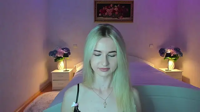 AnnaCarrera online show from 06/24/26, 09:01