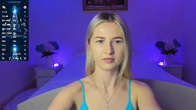 AnnaCarrera online show from 12/16/25, 08:46