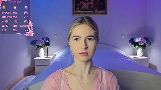 AnnaCarrera online show from 04/15/26, 07:51