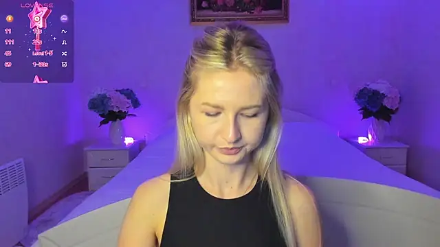 AnnaCarrera online show from 11/19/25, 06:30