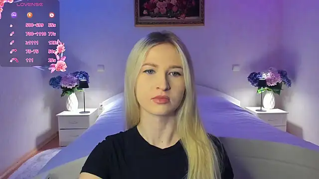 AnnaCarrera online show from 04/13/26, 07:40
