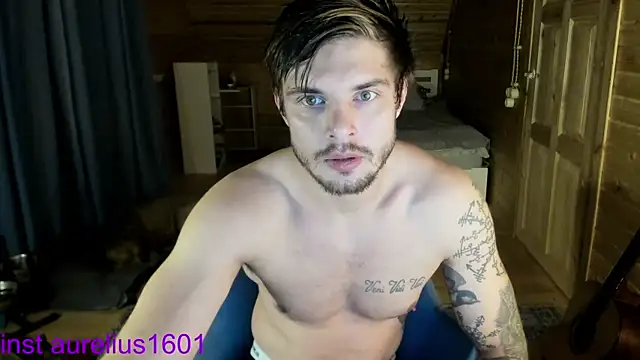 maks wolfis online show from 09/19/25, 09:30
