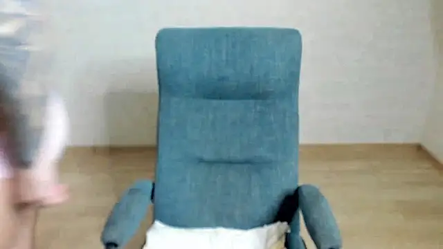 maks wolfis online show from 03/04/26, 06:15