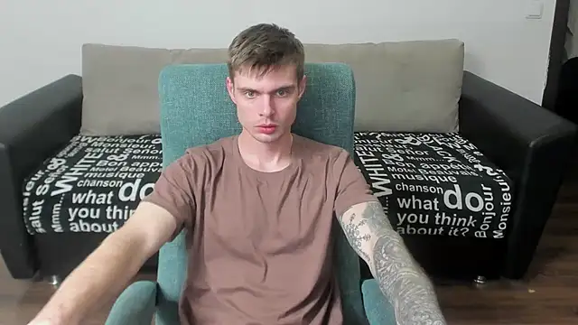 maks wolfis online show from 03/02/25, 07:30