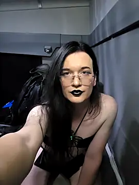 HotysimeHot1 online show from 04/07/26, 08:21