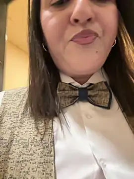 AlexandraGiogio online show from 02/13/26, 03:17