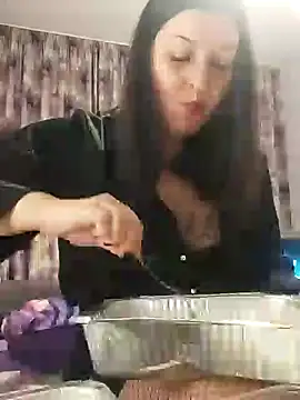 AlexandraGiogio online show from 01/12/25, 04:29