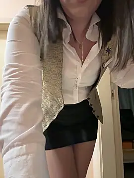 AlexandraGiogio online show from 03/08/26, 04:05