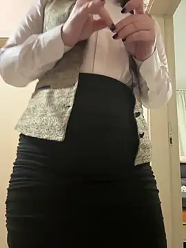 AlexandraGiogio online show from 04/04/26, 09:43