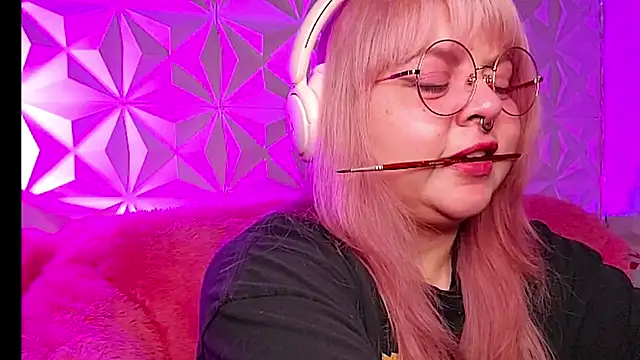 Satyn doll online show from 01/14/26, 03:10