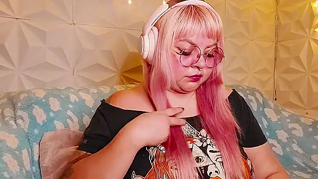 Snapshot of Satyn_doll chatting on 06/09/26, 11:17 Satyn doll online show from 06/09/26, 11:17