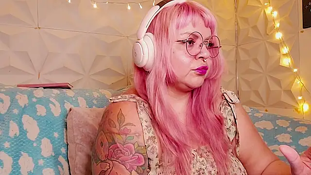Satyn doll online show from 05/29/26, 11:44