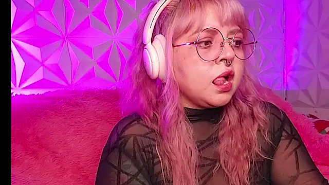 Satyn doll online show from 01/13/26, 12:47