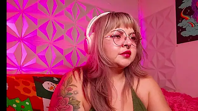 Satyn doll online show from 12/19/25, 12:25