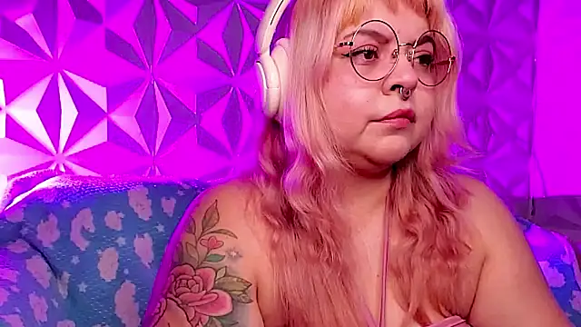 Satyn doll online show from 04/07/26, 12:12