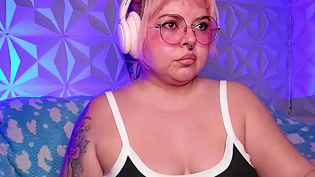 Satyn doll online show from 04/13/26, 11:31