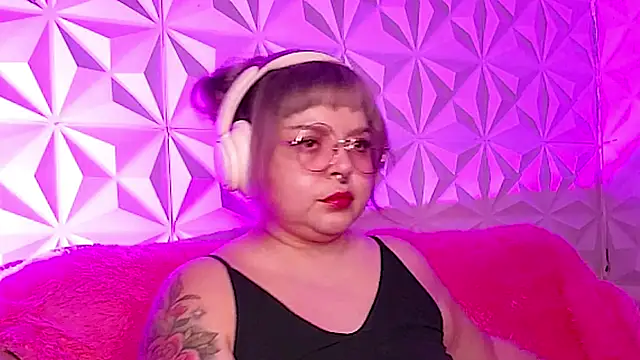 Satyn doll online show from 11/03/25, 11:41