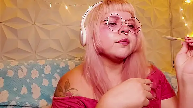 Satyn doll online show from 05/15/26, 12:08