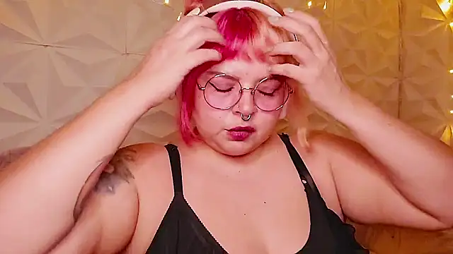 Snapshot of Satyn_doll chatting on 07/10/26, 11:27 Satyn doll online show from 07/10/26, 11:27
