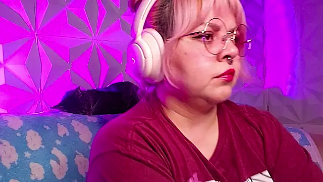 Satyn doll online show from 03/06/26, 12:16