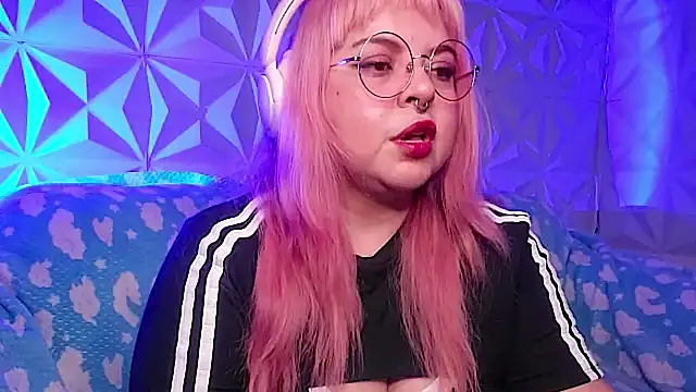 Satyn doll online show from 04/12/26, 12:14