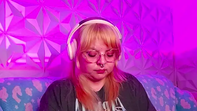 Satyn doll online show from 10/02/25, 02:26