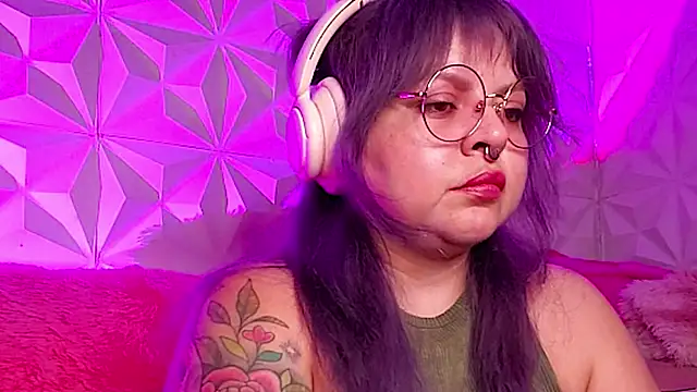 Satyn doll online show from 10/22/25, 02:22