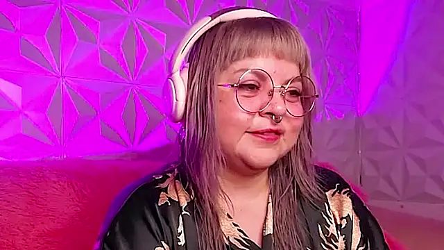 Satyn doll online show from 11/14/25, 12:58