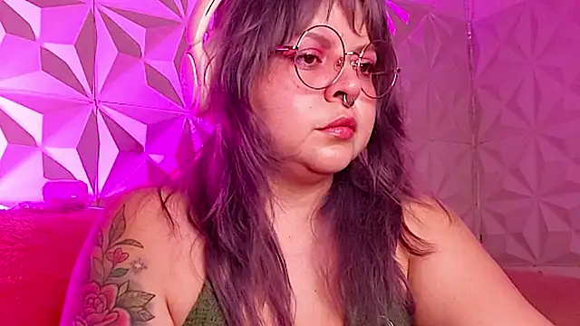 Satyn doll online show from 10/24/25, 12:42