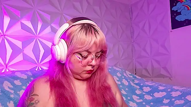 Satyn doll online show from 03/06/26, 10:27