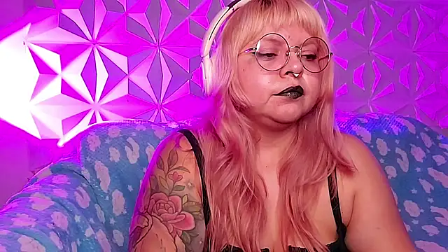 Satyn doll online show from 05/08/26, 01:42