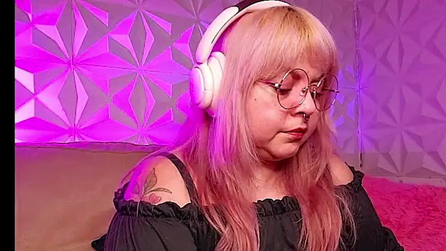 Satyn doll online show from 02/08/26, 02:20