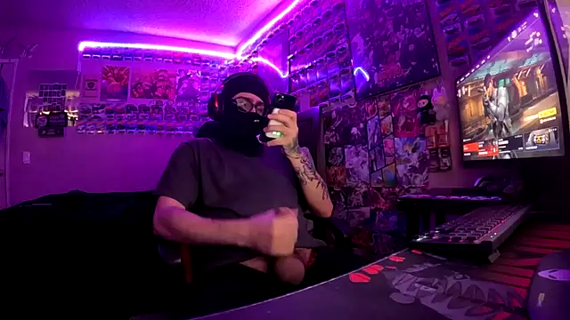 Snapshot of Alexwew2 chatting on 04/15/26, 01:55 Alexwew2 online show from 04/15/26, 01:55