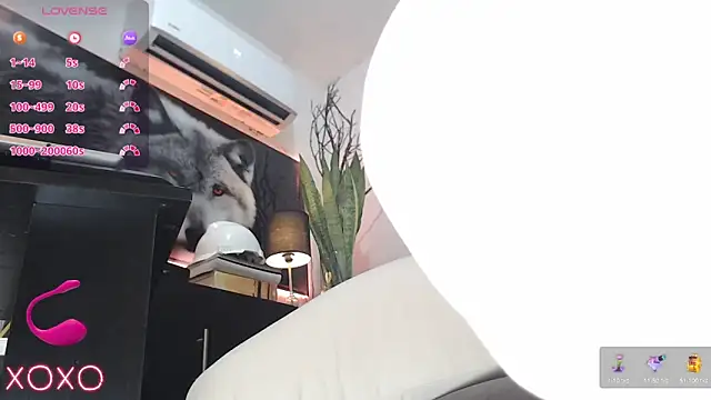 Snapshot of randyluke chatting on 09/17/25, 05:15 randyluke online show from 09/17/25, 05:15