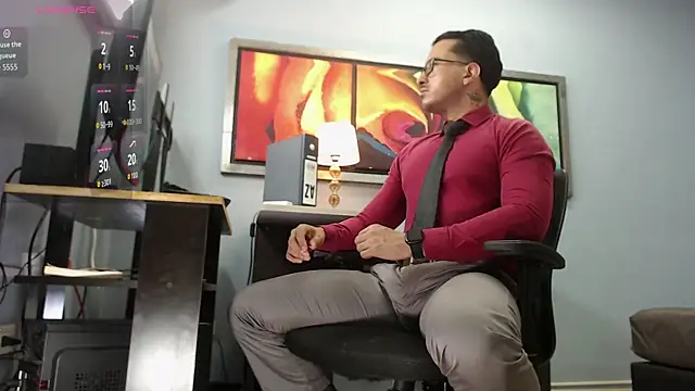 Snapshot of randyluke chatting on 02/24/26, 07:15 randyluke online show from 02/24/26, 07:15