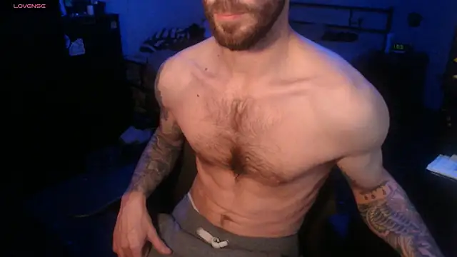 SexxxyLouis online show from 11/02/25, 09:03