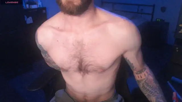 SexxxyLouis online show from 10/20/25, 09:15