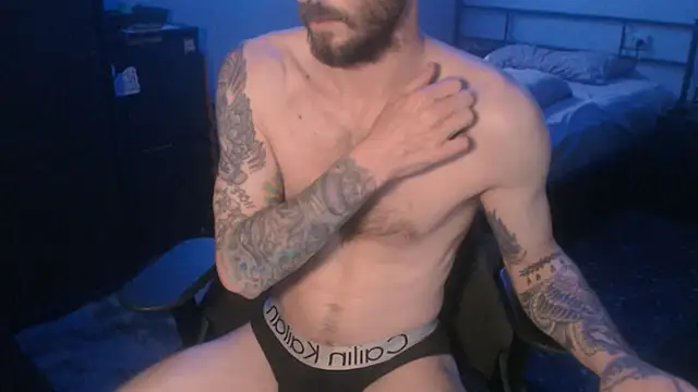SexxxyLouis online show from 03/22/25, 02:03