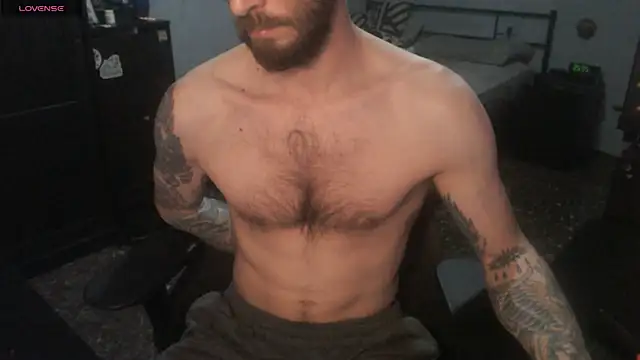 SexxxyLouis online show from 12/21/25, 09:26