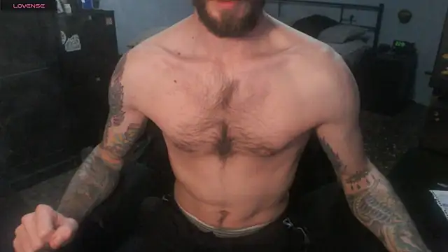 SexxxyLouis online show from 12/01/25, 05:58