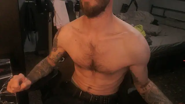 SexxxyLouis online show from 04/13/26, 04:22