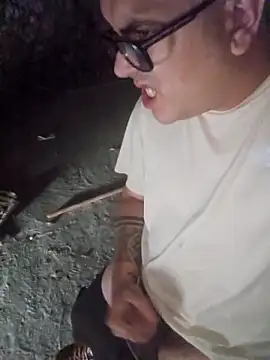 Alex3009 online show from 09/28/25, 04:58