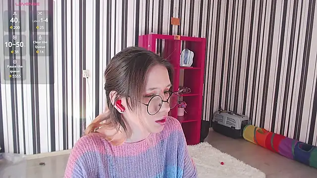 Snapshot of _Hanna_Moon_ chatting on 03/19/25, 07:51 Hanna Moon online show from 03/19/25, 07:51