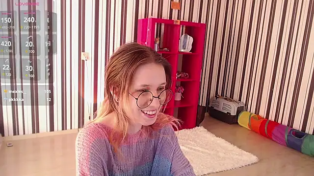 Snapshot of _Hanna_Moon_ chatting on 03/19/25, 10:55 Hanna Moon online show from 03/19/25, 10:55