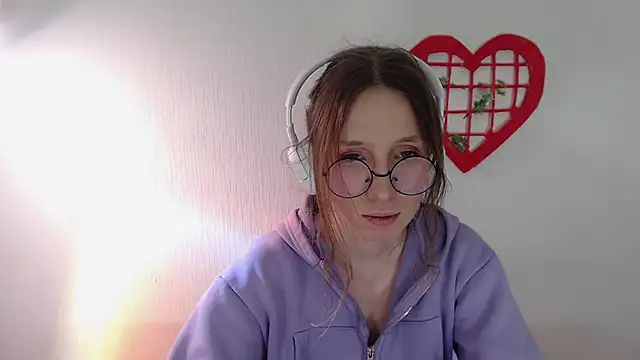  Hanna Moon  online show from 05/30/26, 05:29