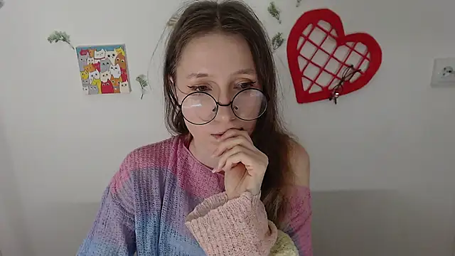  Hanna Moon  online show from 06/01/26, 05:56