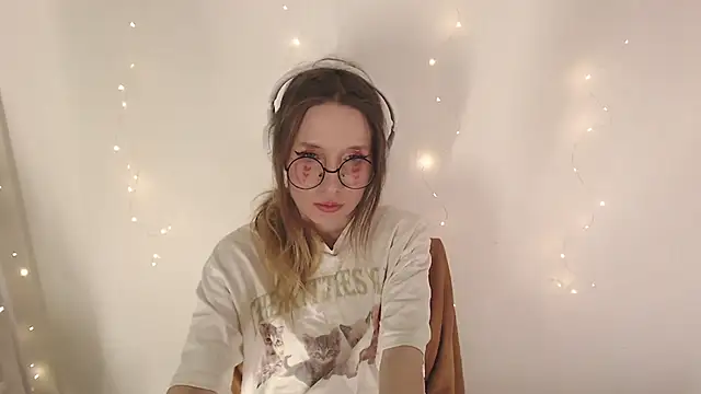  Hanna Moon  online show from 02/01/26, 03:54