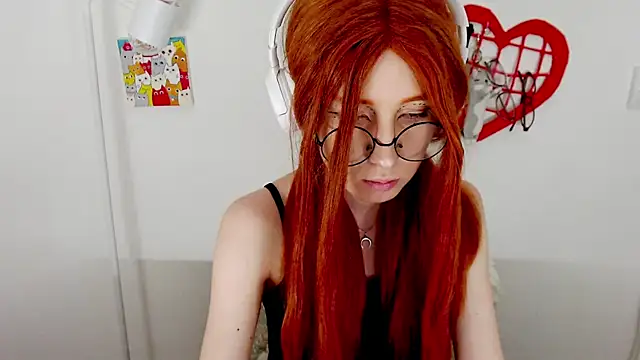 Snapshot of _Hanna_Moon_ chatting on 07/25/26, 01:17 Hanna Moon online show from 07/25/26, 01:17