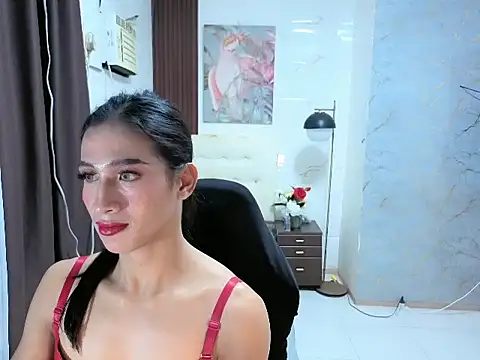 Snapshot of perfaXUK chatting on 09/15/25, 10:43 perfaXUK online show from 09/15/25, 10:43